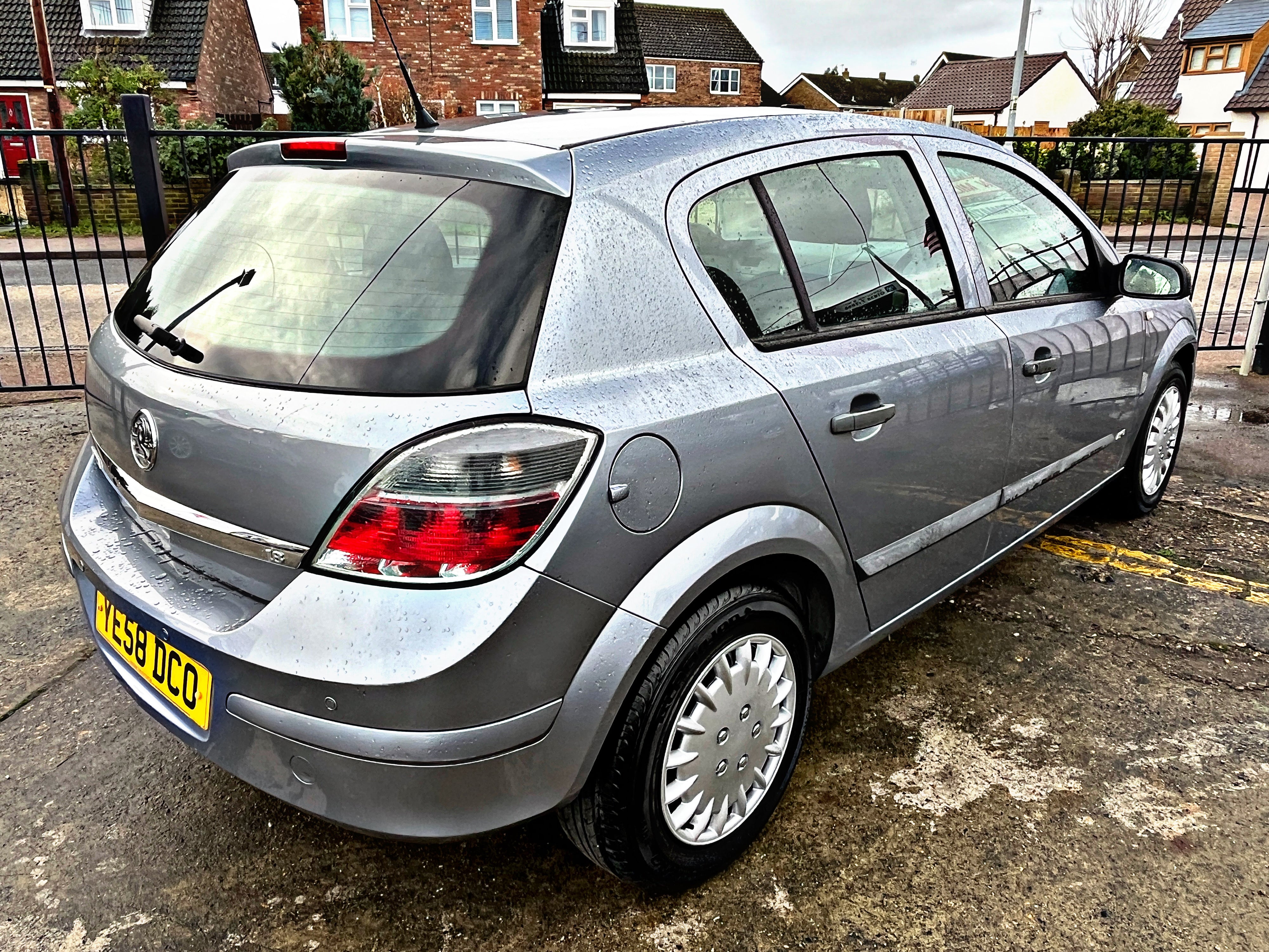 Vauxhall Astra SMALL LOW MILEAGE AUTOMATIC