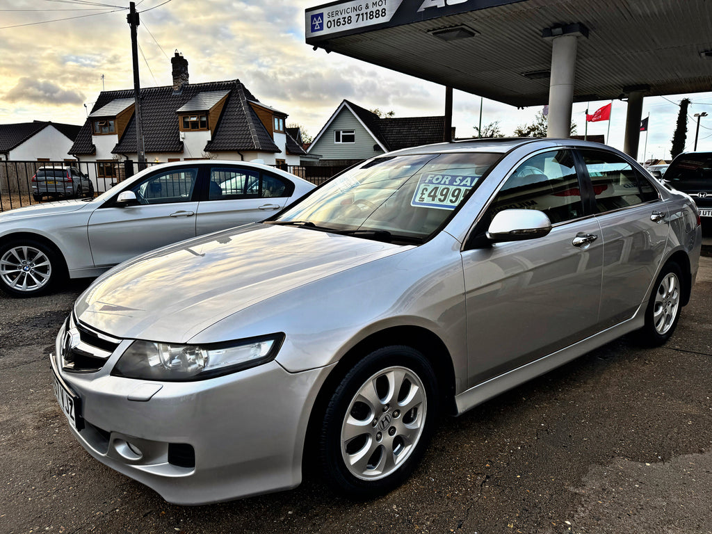 Honda Accord 2.0 EX Automatic