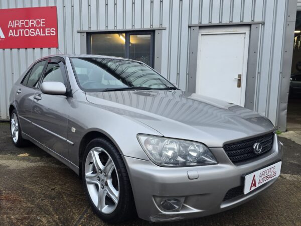 Lexus IS200 Auto