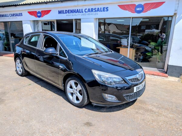 VAUXHALL ASTRA SRI AUTOMATIC JUST 45286 miles!