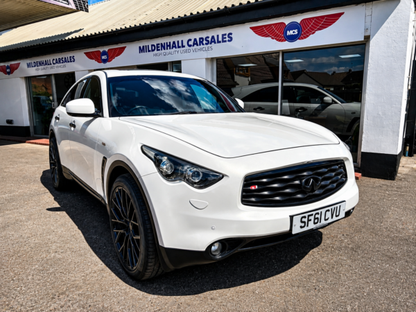 INFINITI FX37 AUTO!!
