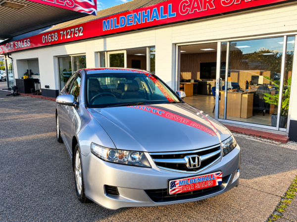 HONDA ACCORD SE - 98,000 MILES!!